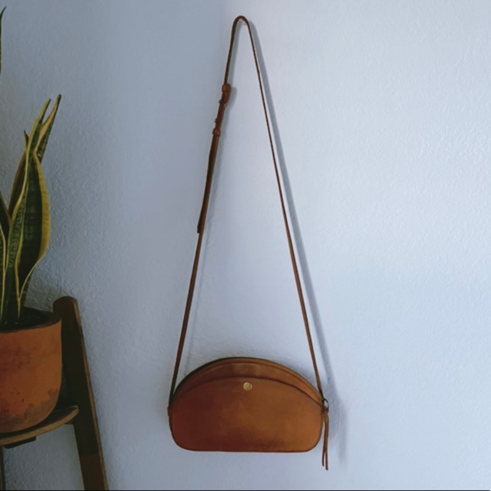 Madewell half moon minimalist crossbody leather bag